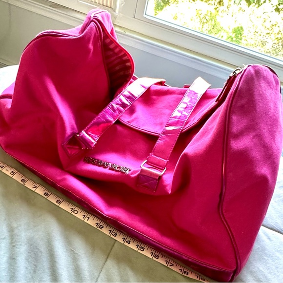 Victoria's Secret Plink Canvas Large Duffle Bag w
20.5”~L x10”~W x 12”D - Picture 12 of 13